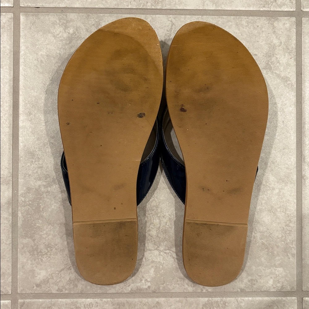 Talbots Navy Bow Sandals - Picture 3 of 7